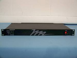 lot 35 image: Middle Atlantic PD-920R-NS Rackmount 9-Outlet Vertical Power Strip