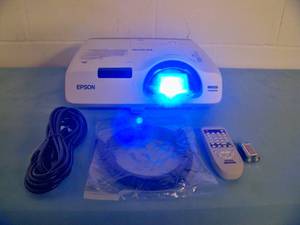 lot 56 image: Epson PowerLite 535W (H671A) WXGA 3LCD Short Throw Projector with Remote Control and HDMI Cable