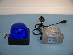 lot 67 image: (1) Atlas Soundolier RWL-1 Magnetic Rack  Work Light and (1) ADEMCO 710 Blue Unistrobe Warning Light