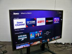 lot 7 image: 65 LG Electronics 65UK6300PUE 4K Ultra HD SMART TV with HDMI Cable and Remote Control