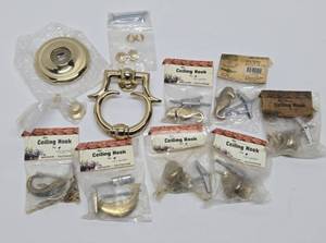 lot 38 image: Assorted Unused Solid Brass Hooks & Heavy Brass Door Knocker