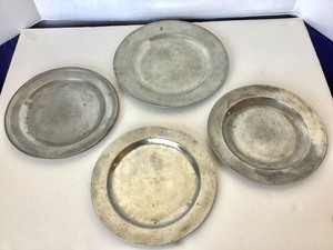 lot 10 image: Group of 4 Antique English Pewter Plates