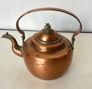lot 38 image: Small Antique Scandinavian Copper Teapot