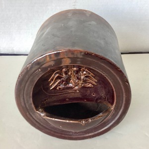 lot 85 image: Antique Rockingham Glaze Chicken Waterer #2