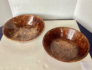 lot 89 image: Pair of Antique Rockingham Milk Bowls