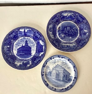 lot 141 image: Group of Antique Blue  White Transferware #1