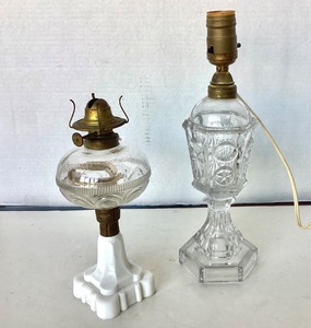 lot 163 image: Pair of Antique Glass Lamps