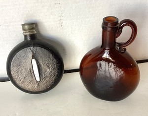 lot 172 image: Pair of Antique Glass Flasks