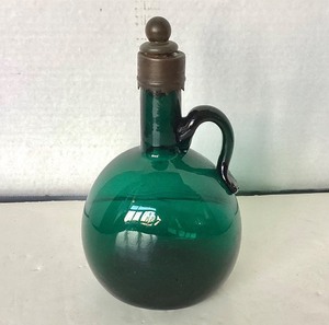 lot 173 image: Antique Georgian Bristol Green Blown Glass Decanter