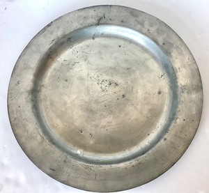 lot 185 image: Antique  Pewter Charger #2
