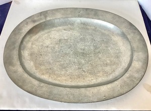 lot 187 image: Huge Antique Pewter Platter