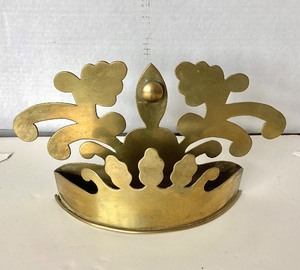 lot 201 image: Antique English Brass Crown Wall Pocket