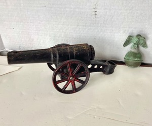lot 216 image: Vintage Painted Brass  Miniature Cannon  Copper Eagle Finial