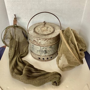 lot 255 image: Antique Candle Warmed Ice Fishing Minnow Bucket  Floating and Clamp Creels