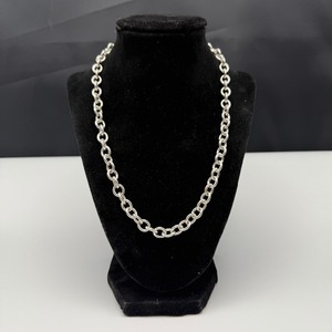 lot 70 image: Sterling Silver Classic Oval-Link Necklace