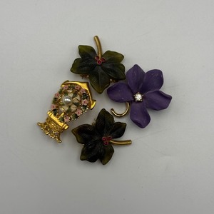 lot 88 image: Joan Rivers Floral Jewelry