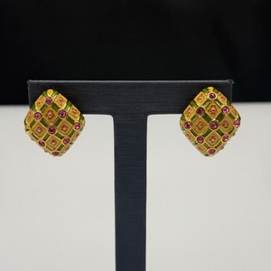 lot 108 image: Six Pairs of Joan Rivers Earrings