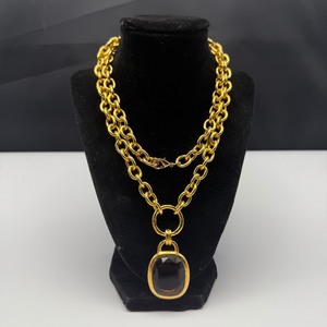 lot 122 image: Joan Rivers Gold-Tone Jewelry Set with Interchangeable Flower Accents