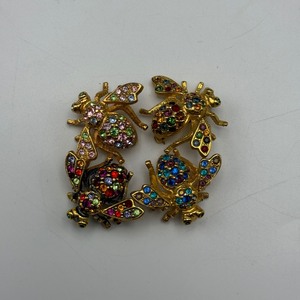 lot 133 image: Joan Rivers Bee & Hive Pin Set