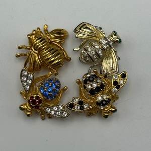 lot 136 image: Joan Rivers Bee Pins