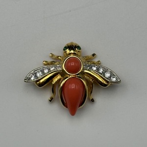 lot 162 image: Camrose & Kross Jacqueline Kennedy Jewelry Set with Box