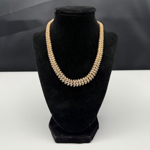 lot 173 image: Sparkling Herringbone-Style Rhinestone Collar Necklace