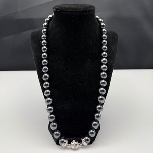 lot 183 image: Pearl-Inspired Statement Set  Jewelry Box Included