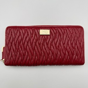 lot 197 image: Red Coach Signature Quilted Zip-Around Wallet
