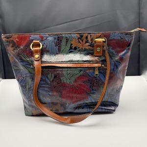 lot 203 image: Patricia Nash Floral Wallet & Tote Set  Handcrafted Leather Artistry