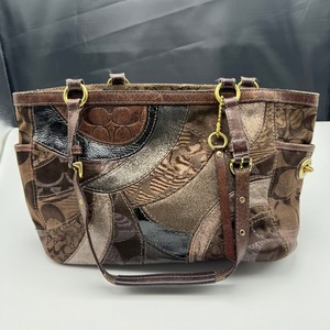 lot 204 image: Coach Patchwork Legacy Shoulder Tote  Rich Browns & Signature Textures