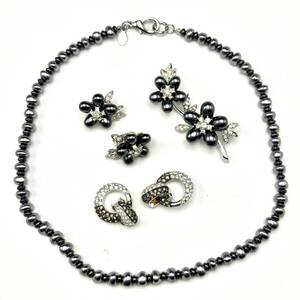 lot 94 image: Nolan Miller Black Pearl & Crystal Floral Jewelry Set