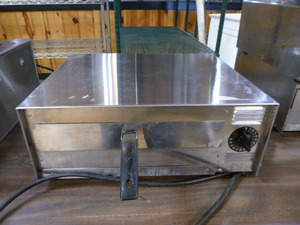 lot 29 image: Wisco Counter Top Pizza Oven