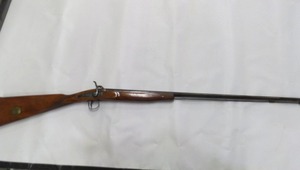 lot 6 image: Spanish 28 Gauge Muzzleloader with Fixed Improved Modified Choke