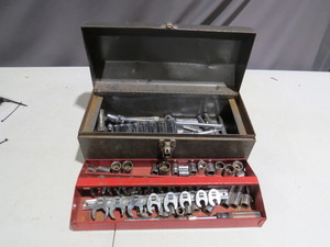 lot 25 image: Tool Box with Assorted Sockets and Wrenches