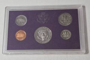 lot 7 image: 1987 US  Proof Set