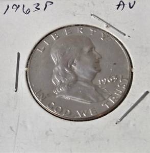 lot 48 image: 1931 Franklin Dollar - Silver