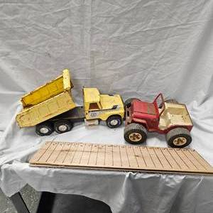 lot 102 image: Nylint Contractors Dump Truck 1970s, Tonka Off Road Jeep Dune Buggy 1960s