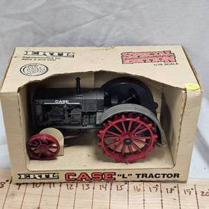 lot 104 image: As New in Box, Ertl Special Edition 116th Scale Case L 1929