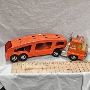 lot 90 image: 1950s Structo Auto Transport in Very Clean Condition