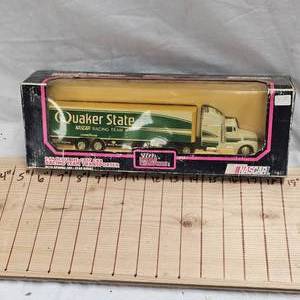 lot 133 image: Racing Champions Quaker State Racing Team