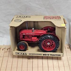 lot 138 image: Ertl McCormick WD-9 Tractor, As New in box,