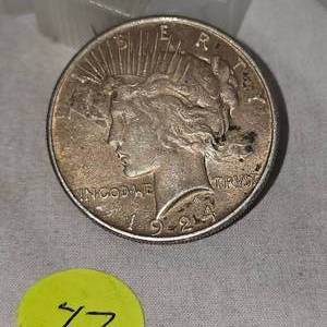 lot 47 image: 1924 Peace Dollar-$1