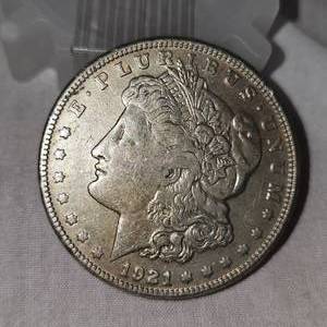 lot 13 image: 1921 Peace Dollar-$1