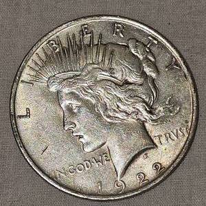 lot 64 image: 1922 Peace Dollar-$1