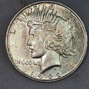 lot 69 image: 1922 Peace Dollar-$1