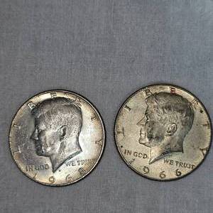 lot 54 image: 1966,1968 Kennedy Halfs, 50c