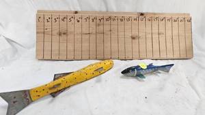 lot 145 image: Pair of FishingSpearing Decoys