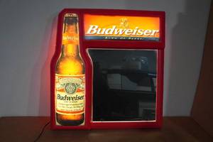 lot 6 image: Vintage Budweiser Lightup Dry Erase Board
