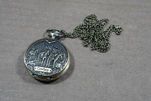 lot 48 image: Vintage Cowboy Style Pocket Watch with 18 Chain