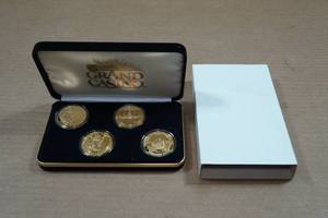 lot 63 image: 1998-99 Grand Casino Collectors Coin Set